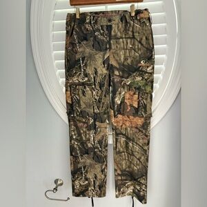 Mossy Oak Cargo Pants Mens small 28-30x31 inch inseam Forest Hardwoods Hunting